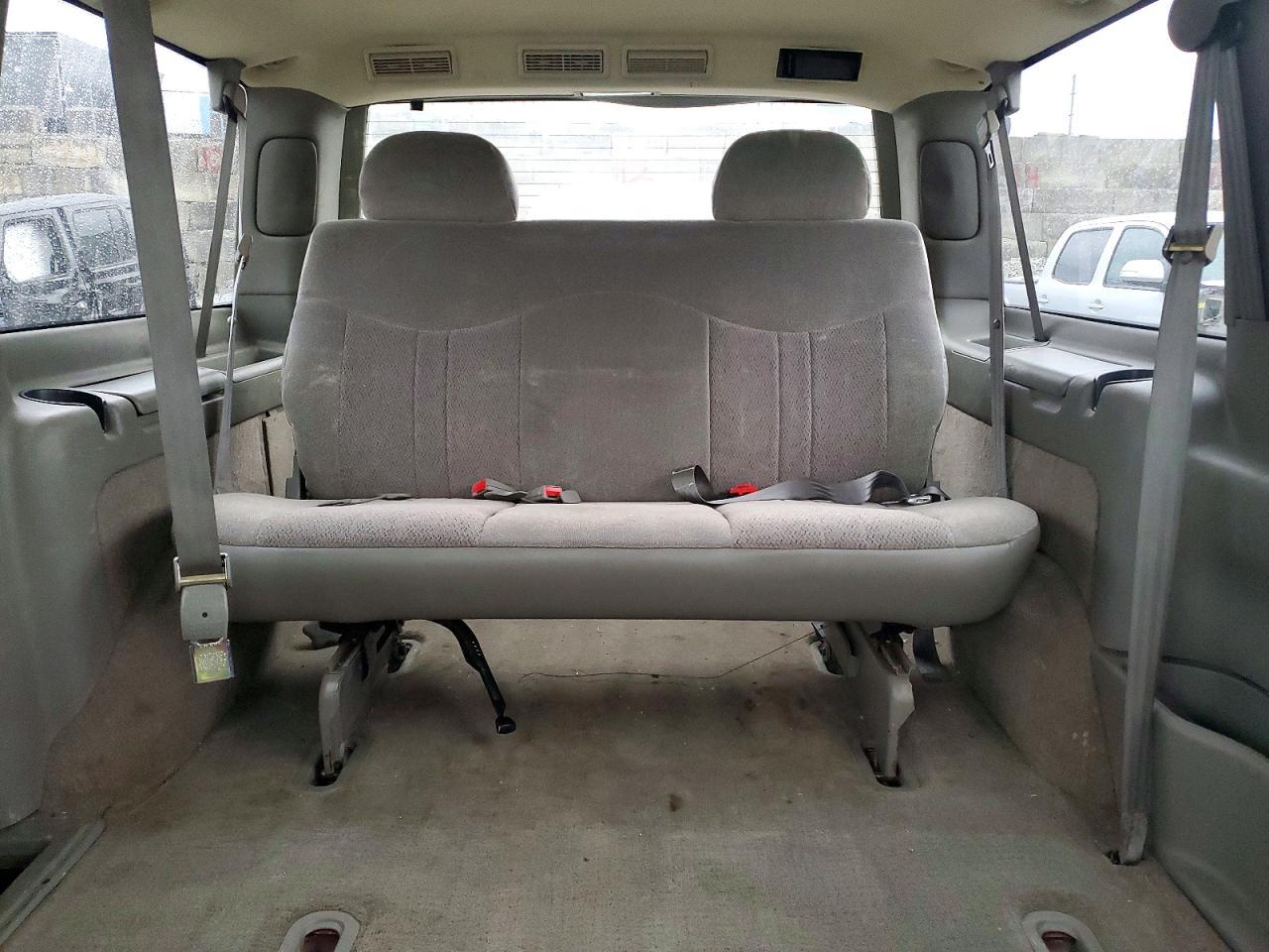 2004 Chevrolet Astro