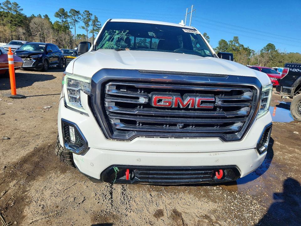 2021 GMC Sierra K1500 AT4