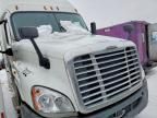 2016 Freightliner Cascadia 125 Semi Truck