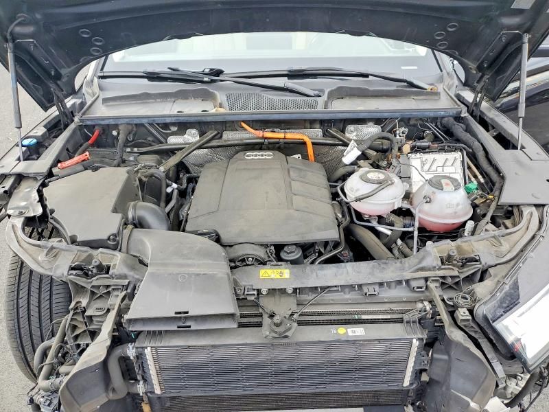 2020 Audi Q5 e Premium Plus