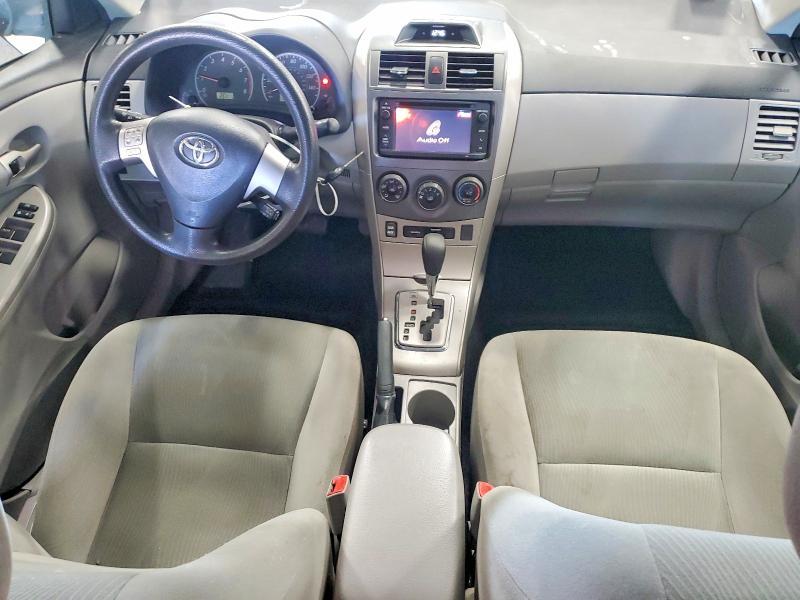 2013 Toyota Corolla le