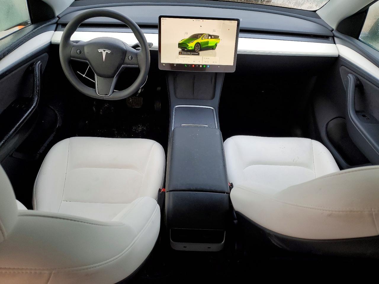2025 Tesla Model y