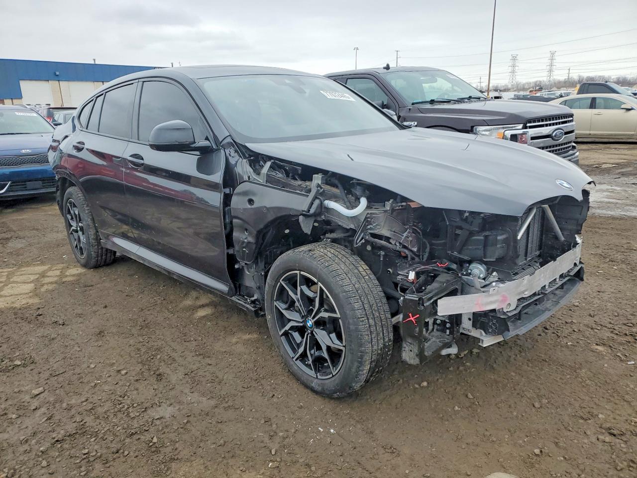 2025 BMW X4 Xdrive30i