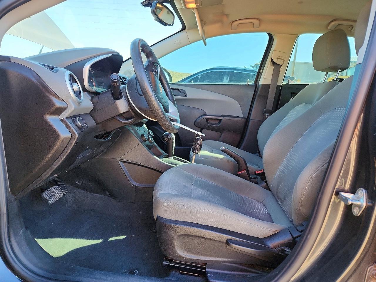 2017 Chevrolet Sonic ls