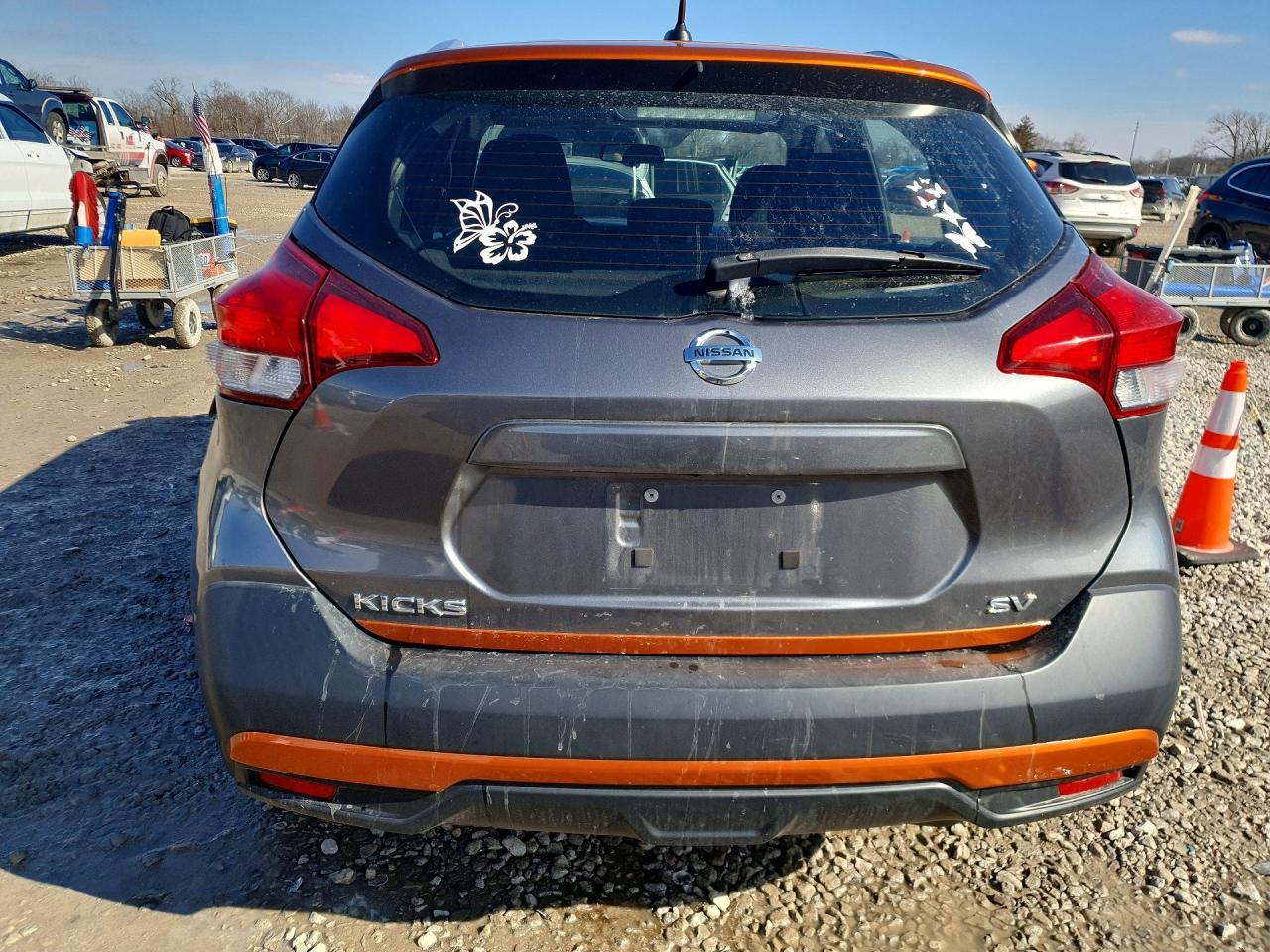 2019 Niss Kicks s