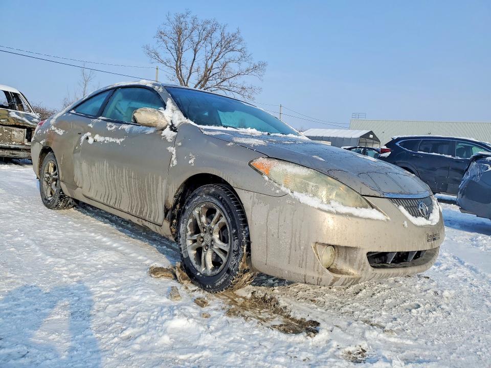 2004 Toyota Camry Solara se