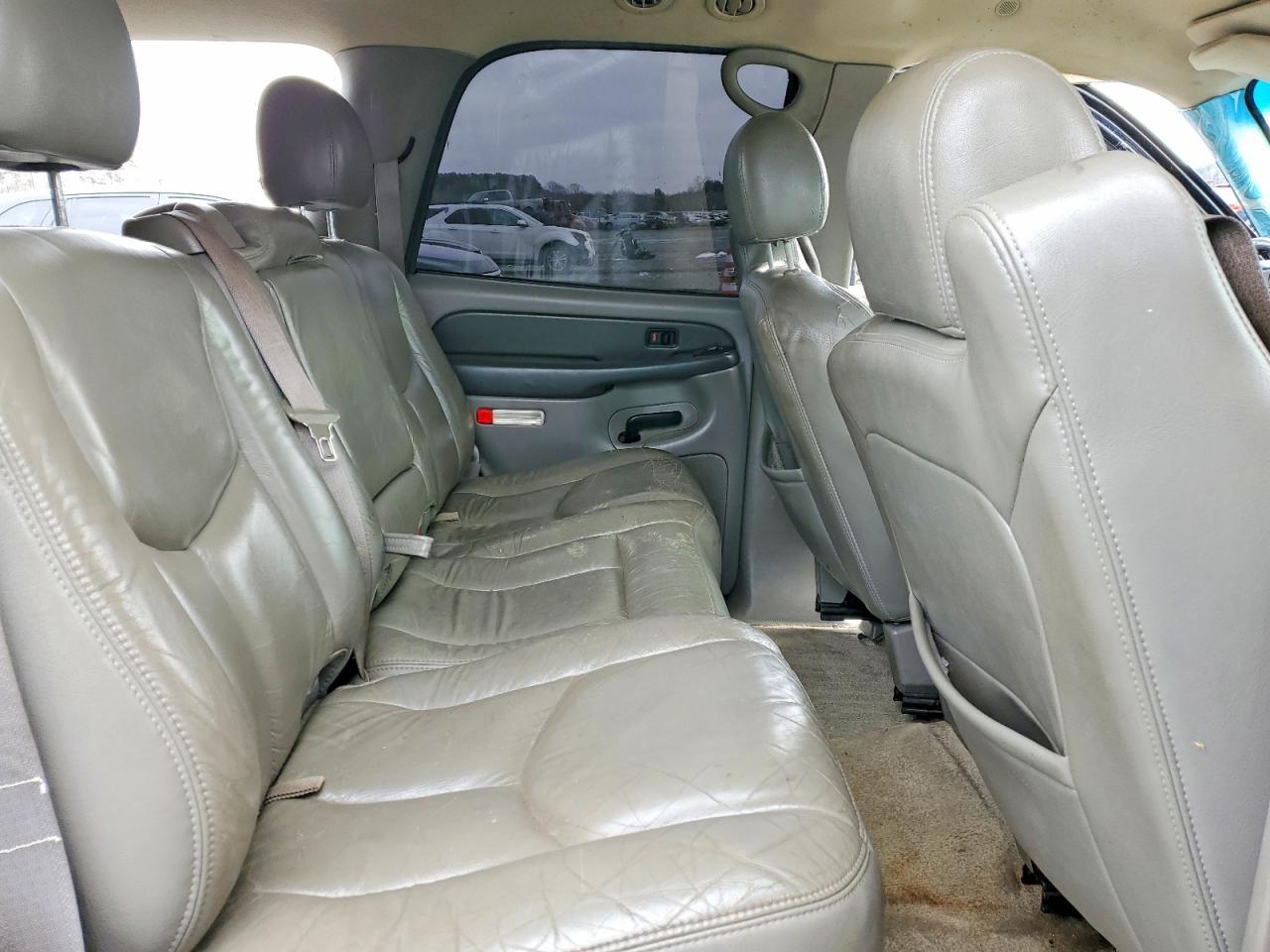 2003 Chevrolet Tahoe C1500