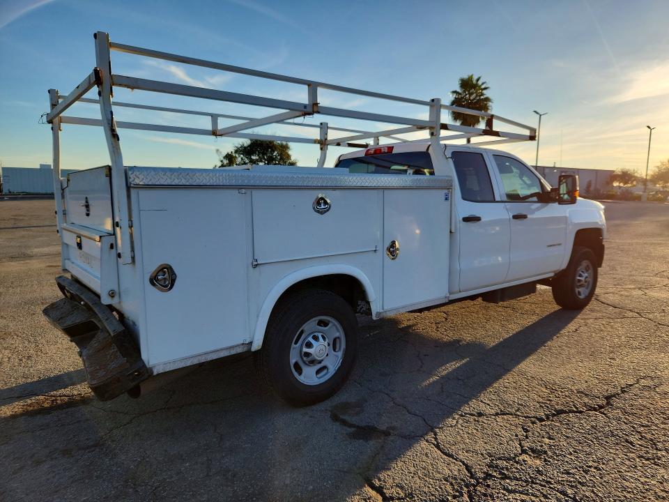 2016 Chevrolet Silverado Utility / Service Truck