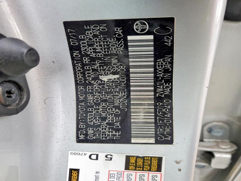 2017 Toyota Prius v Three