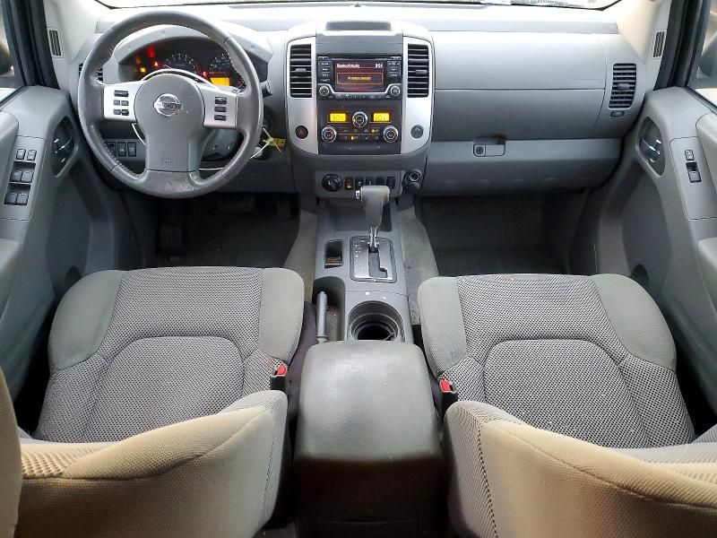 2016 Nissan Frontier s