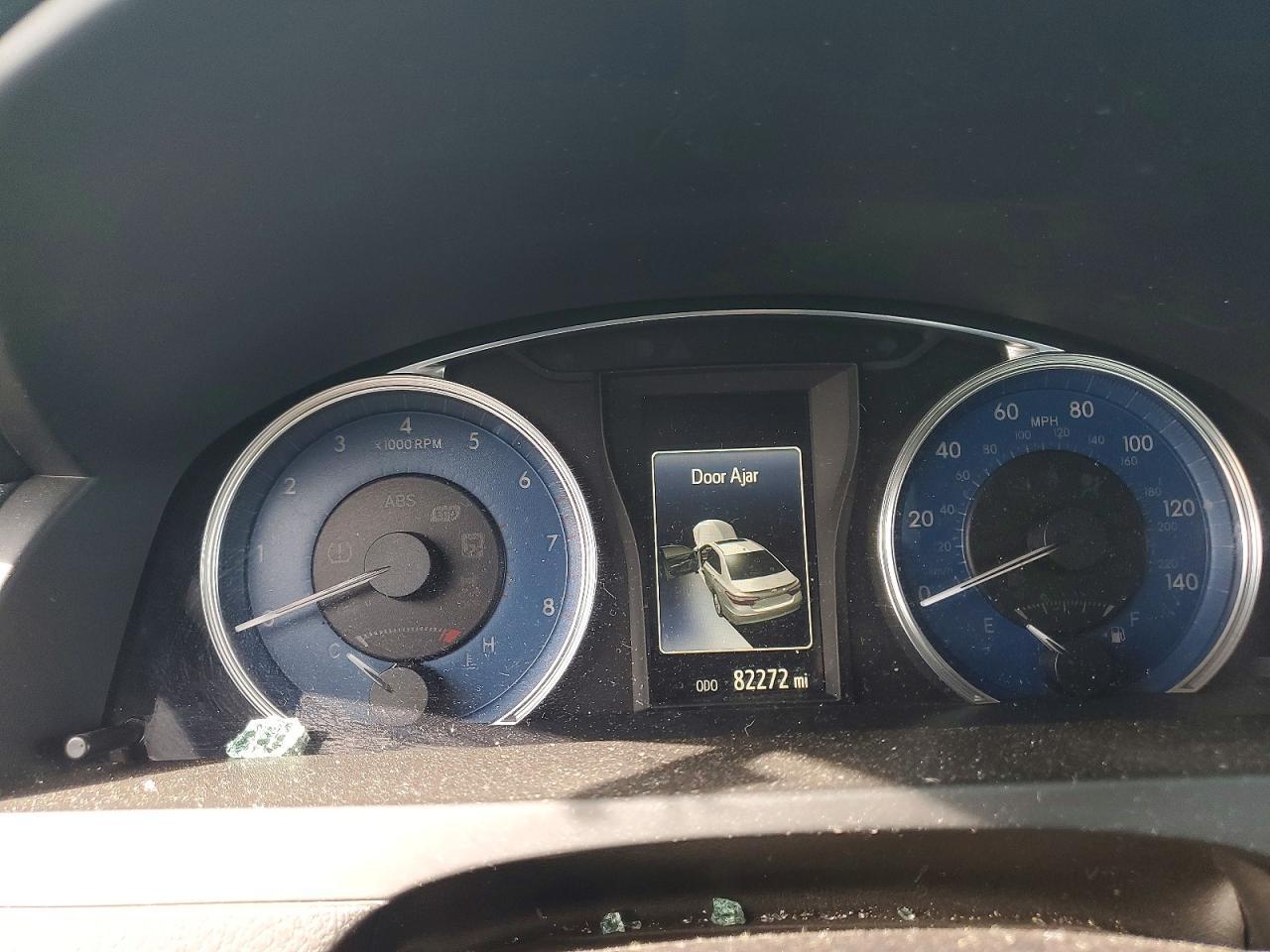 2016 Toyota Camry le