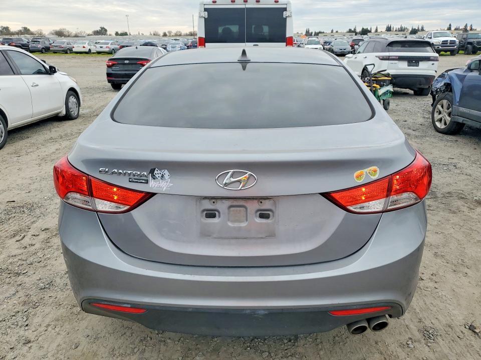 2013 Hyundai Elantra Coupe gs