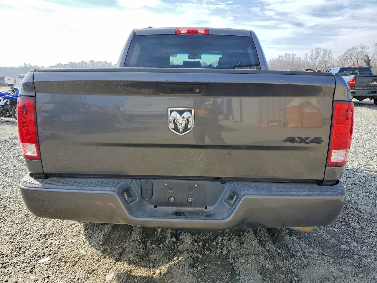 2017 Dodge RAM 1500 ST