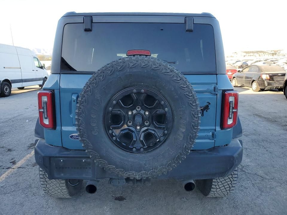 2021 Ford Bronco Base