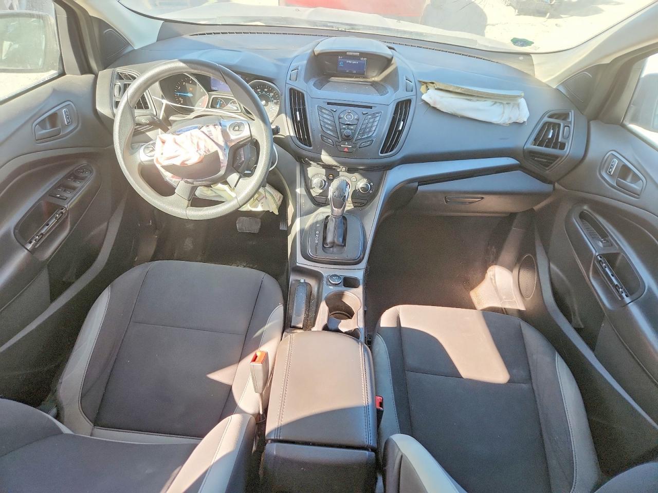 2014 Ford Escape s
