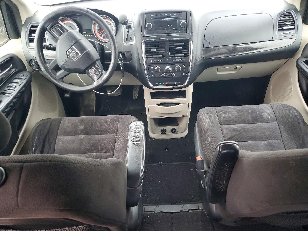 2014 Dodge Grand Caravan se