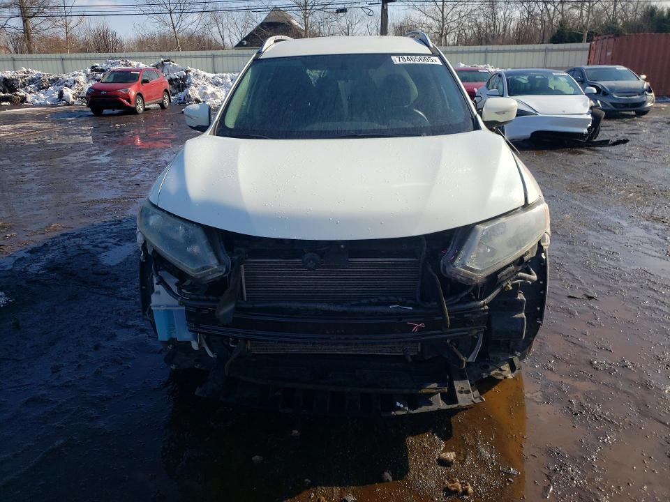 2015 Niss Rogue