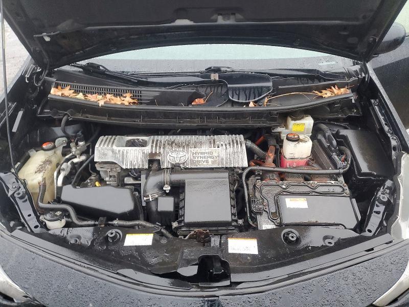 2016 Toyota Prius v two