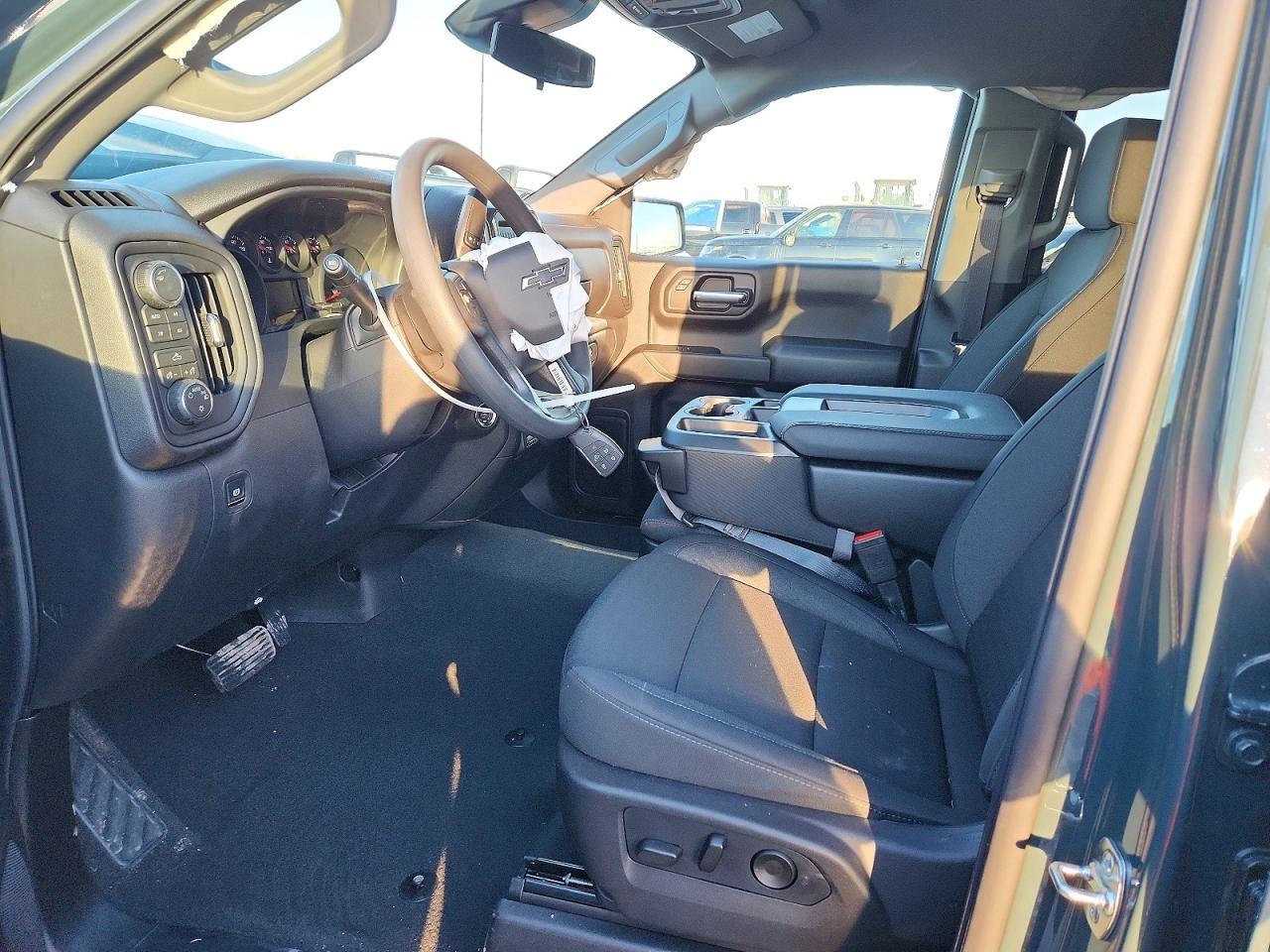 2026 Chevrolet Silverado K1500 Trail Boss Custom