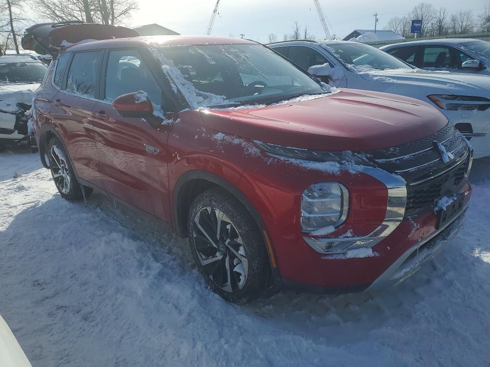 2023 Mitsubishi Outlander se