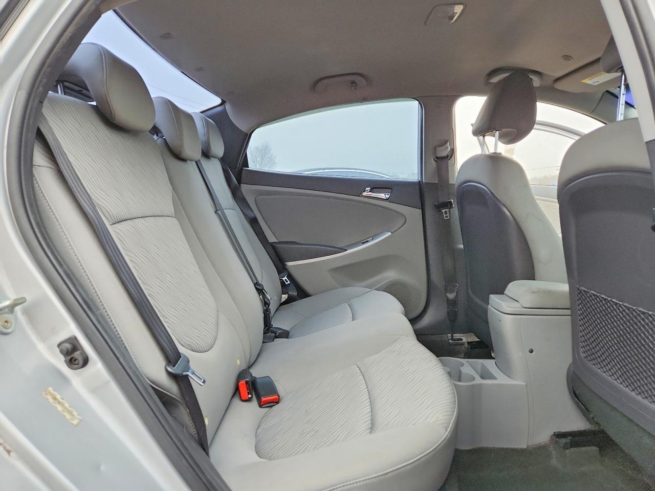 2014 Hyundai Accent gls