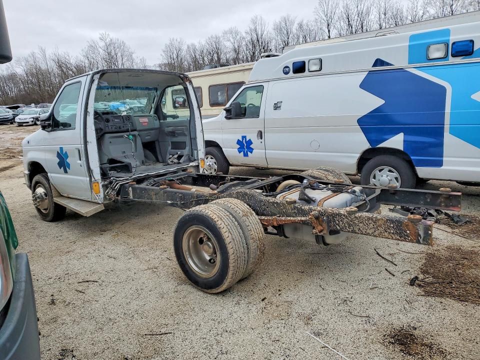 2015 Ford Econoline E350 Truck Cab AND Chassis