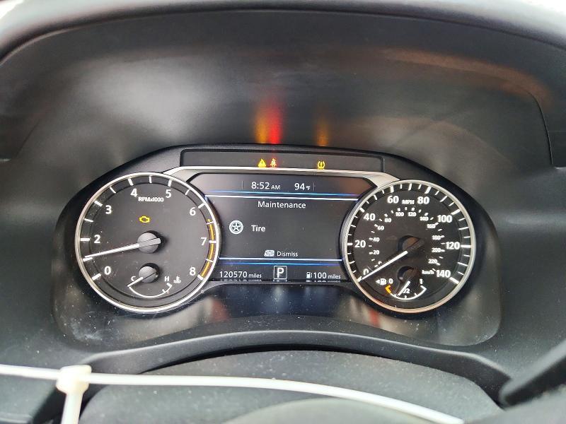 2020 Niss Altima sr