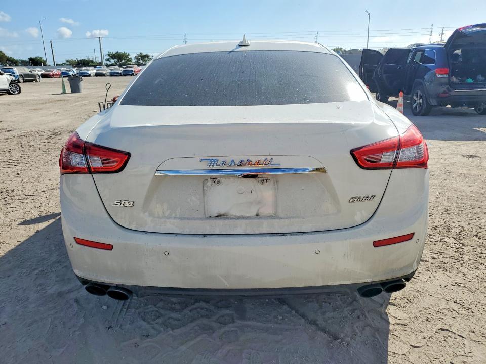 2017 Maserati Ghibli
