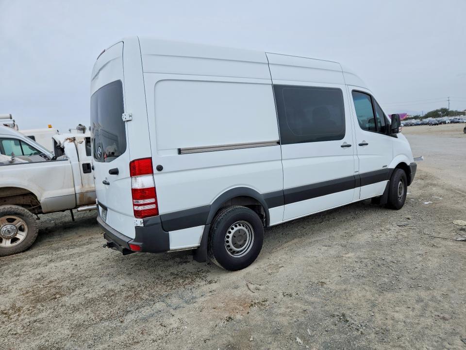 2010 Mercedes-Benz 2010 Mercedes Benz Sprinter 2500 Delivery van