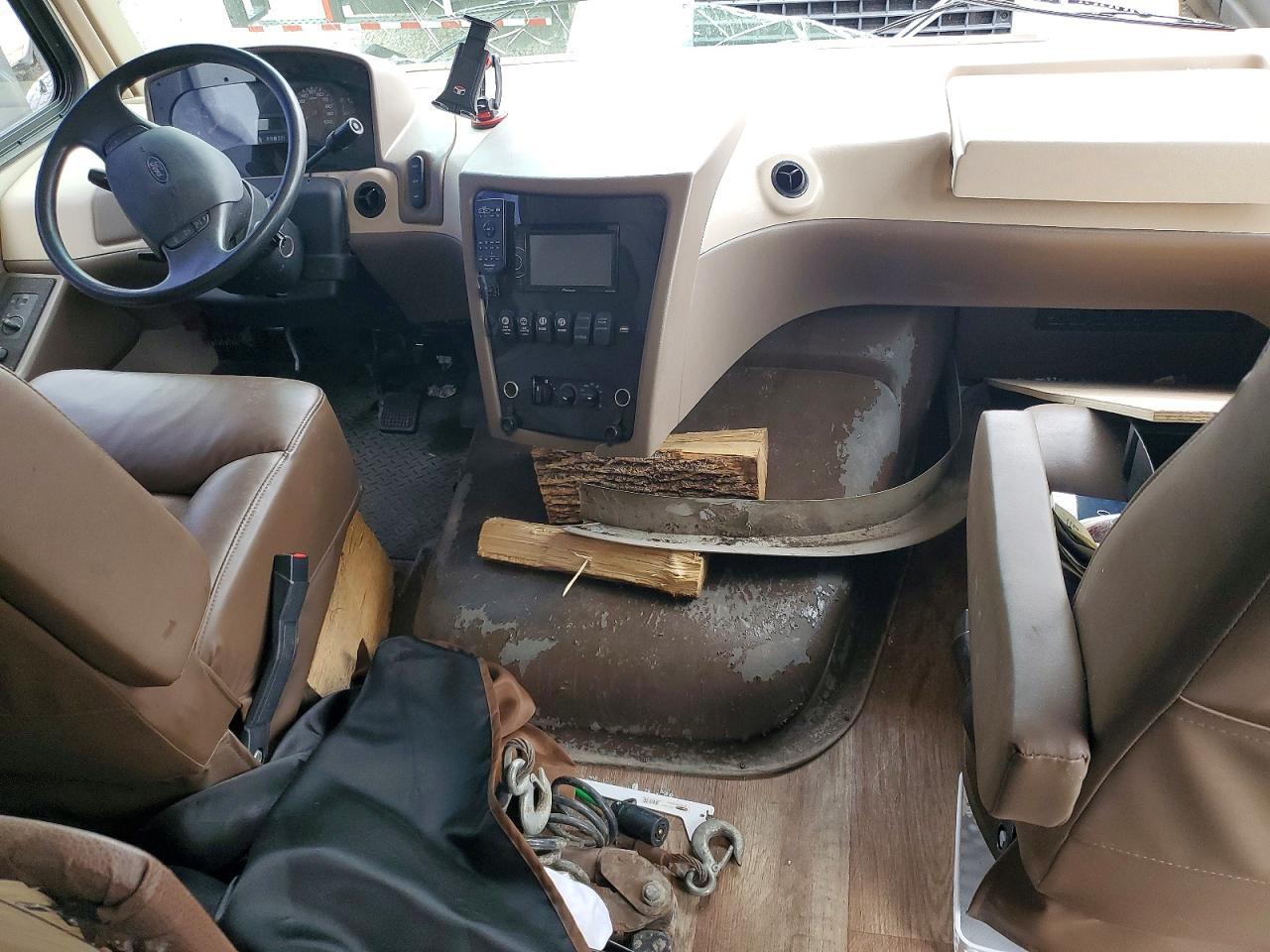 2014 Ford 2014 Forest River FR3 RV