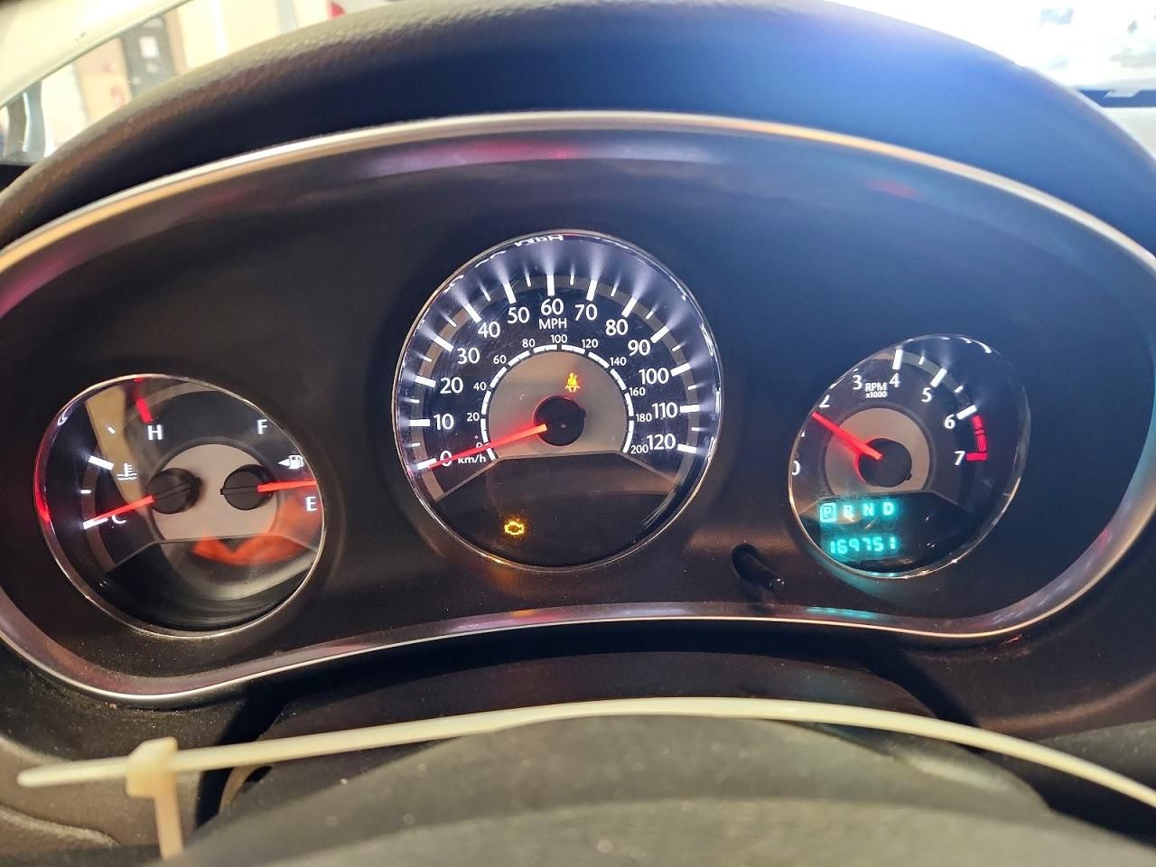 2012 Chrysler 200 lx