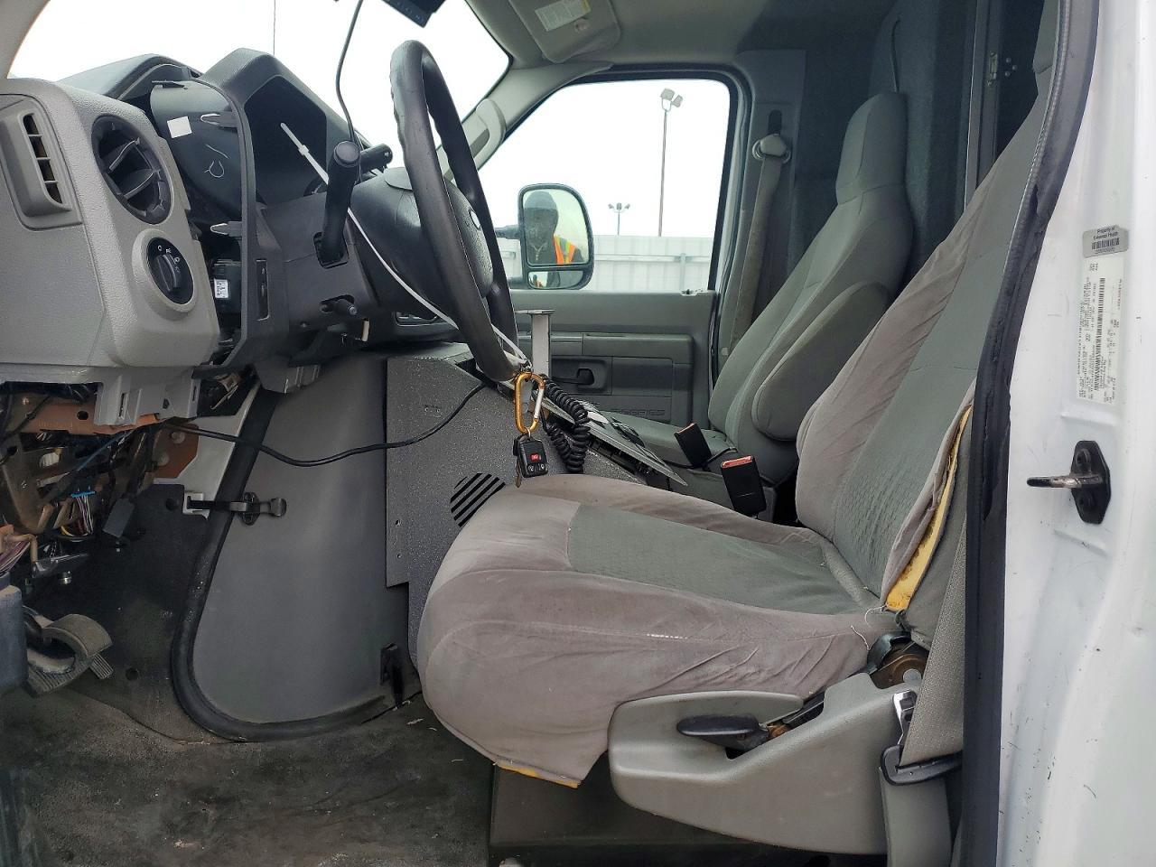 2017 Ford E350 Ambulance
