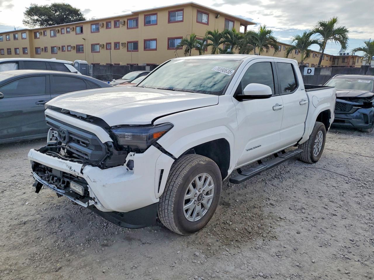2024 Toyota Tacoma SR5