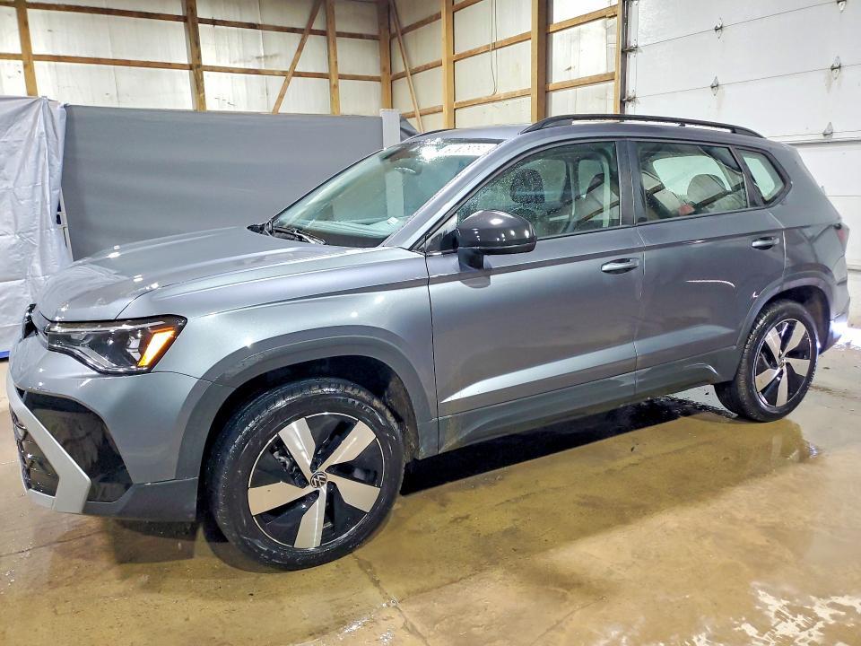 2025 Volkswagen Taos s