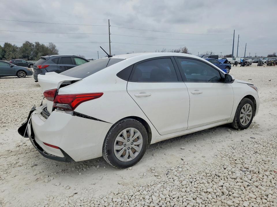 2022 Hyundai Accent se