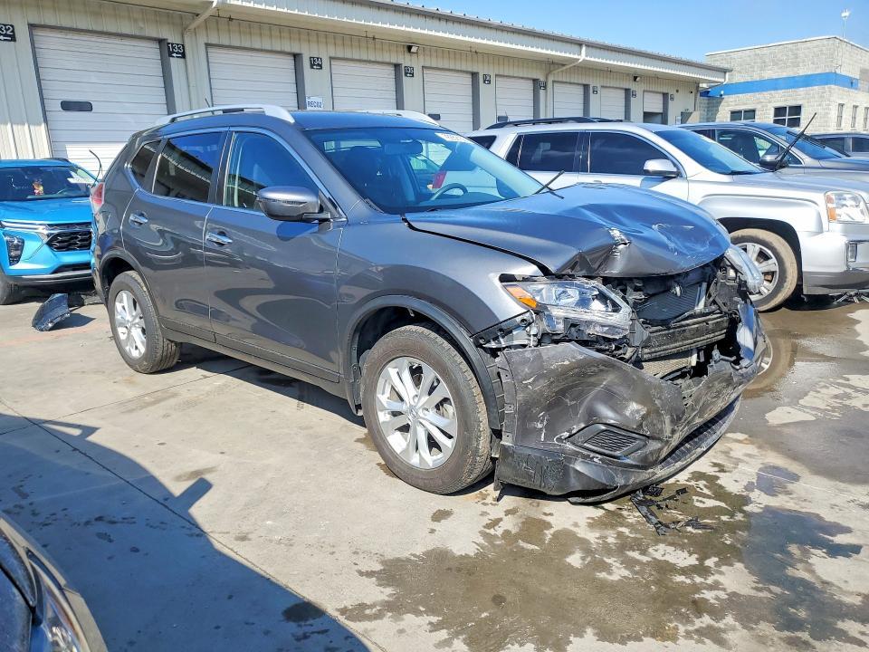 2016 Nissan Rogue sv