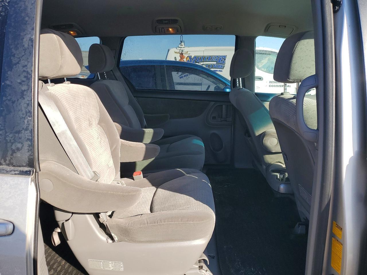 2007 Toyota Sienna ce