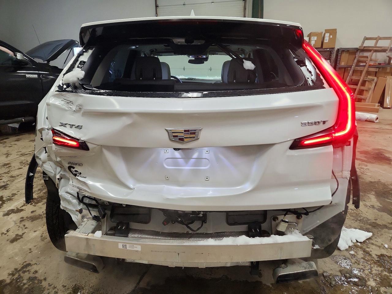 2020 Cadillac XT4 Premium Luxury