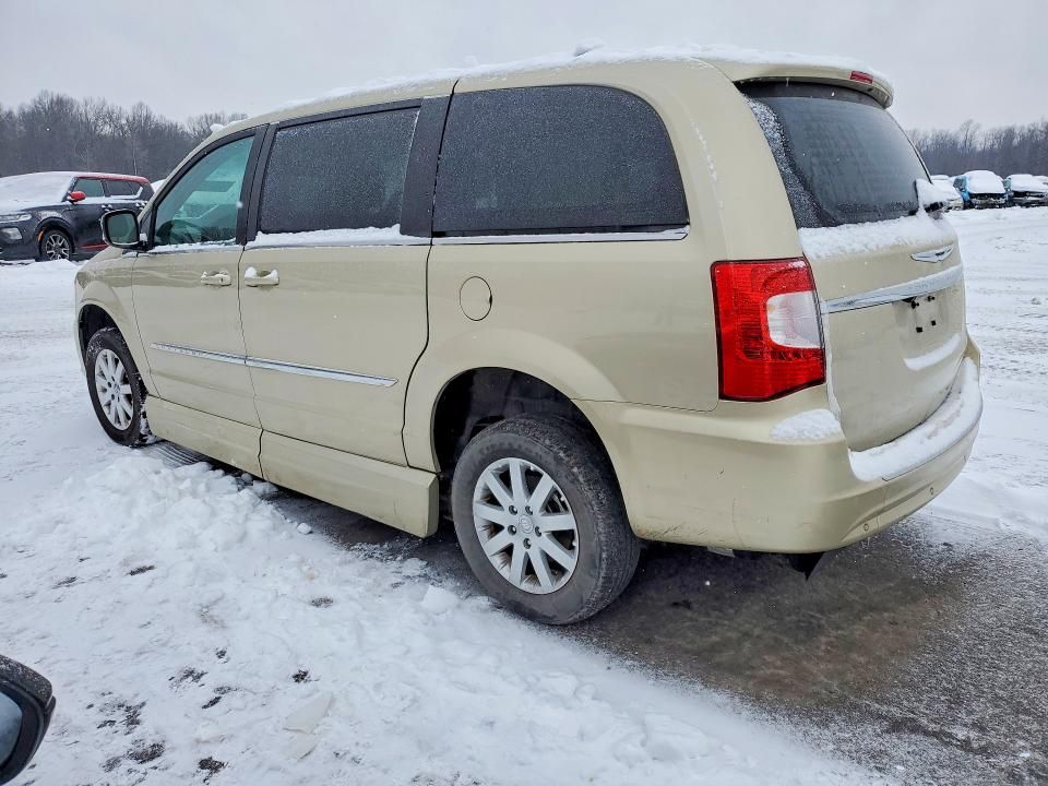 2011 Chrysler Town & Country Touring l