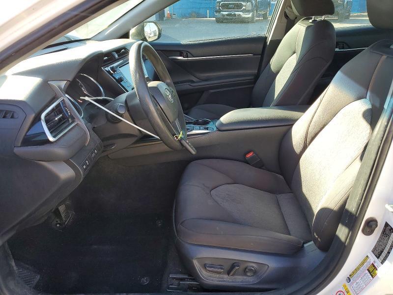 2018 Toyota Camry le