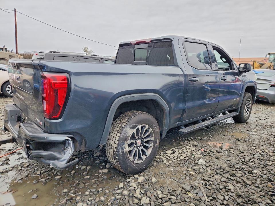 2021 GMC Sierra K1500 AT4