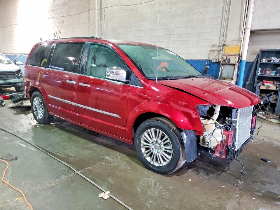 2016 Chrysler Town & Country Touring l