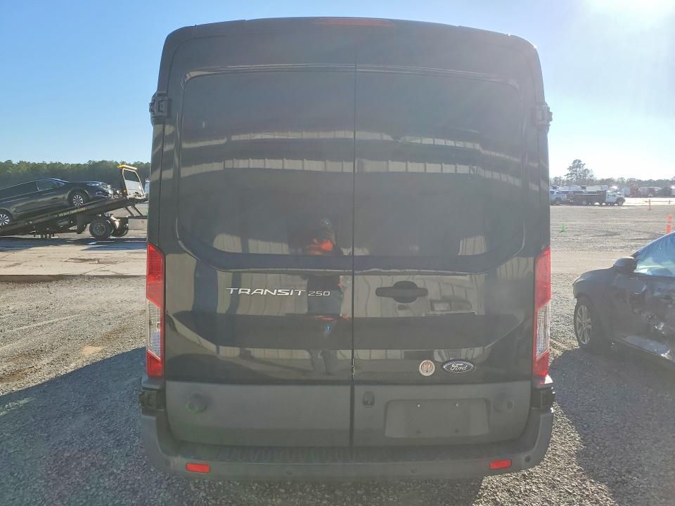 2017 Ford Transit T-250