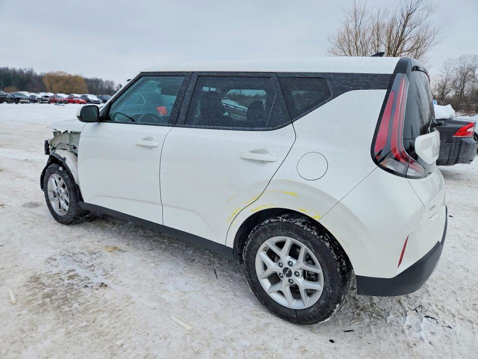 2024 KIA Soul lx
