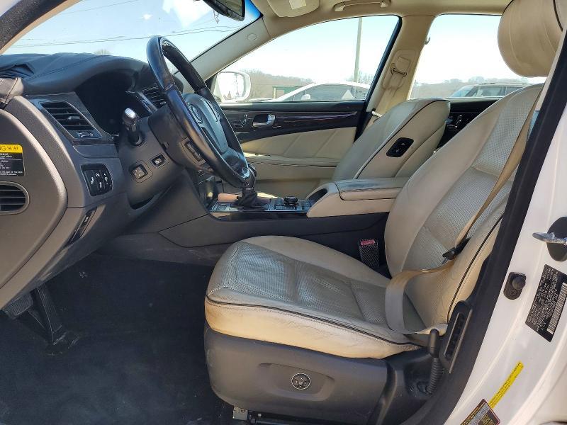 2014 Hyundai Equus Signature