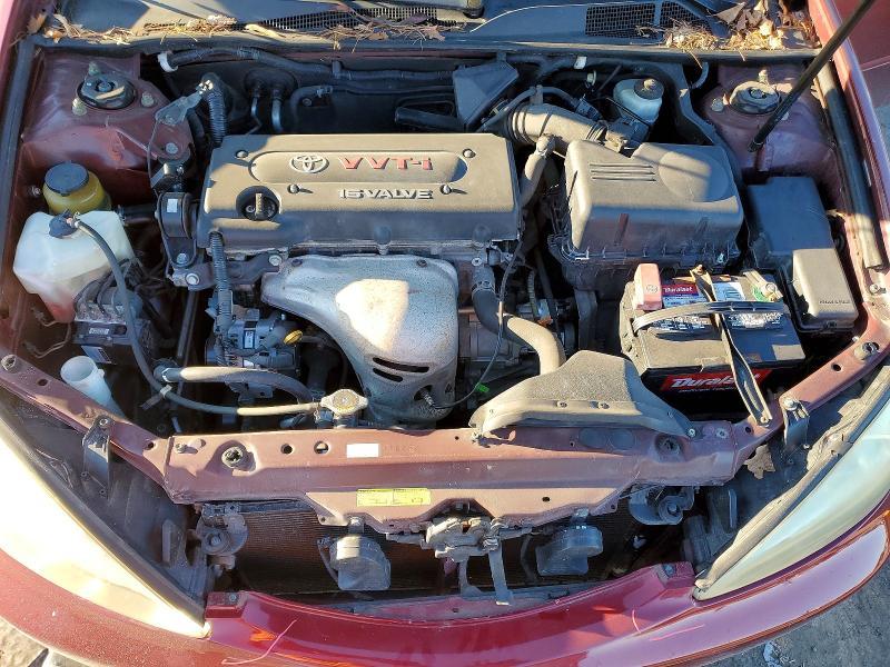 2004 Toyota Camry le