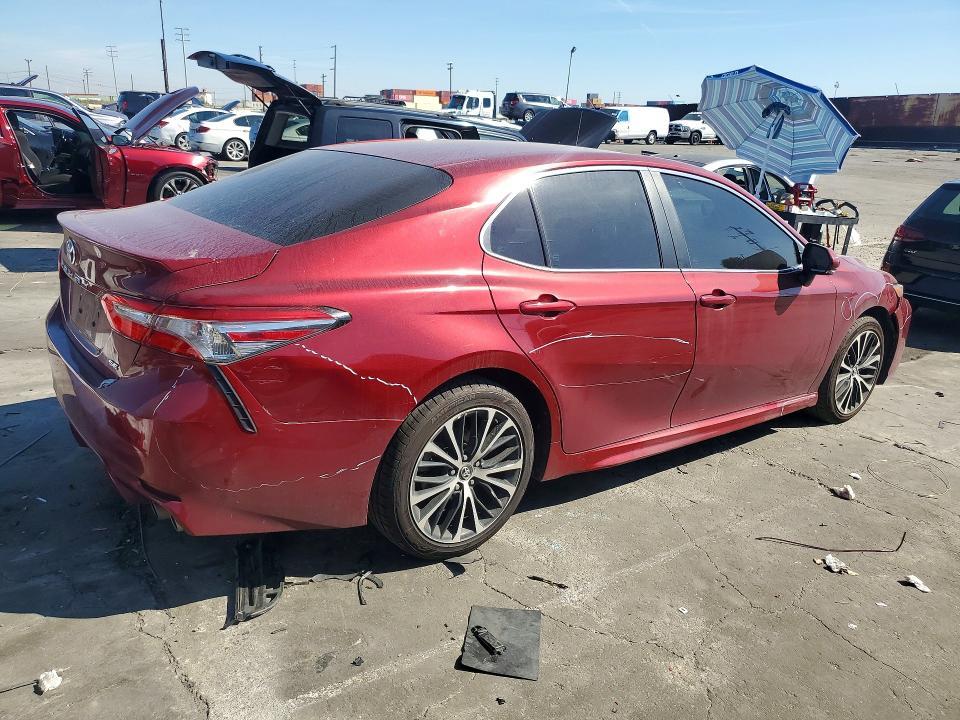 2018 Toyota Camry se