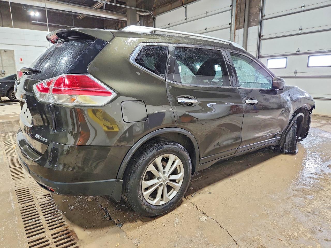 2016 Nissan Rogue sv