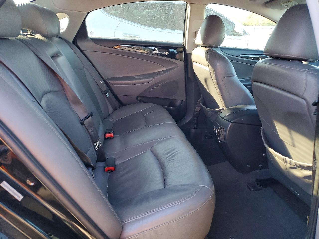 2011 Hyundai Sonata se