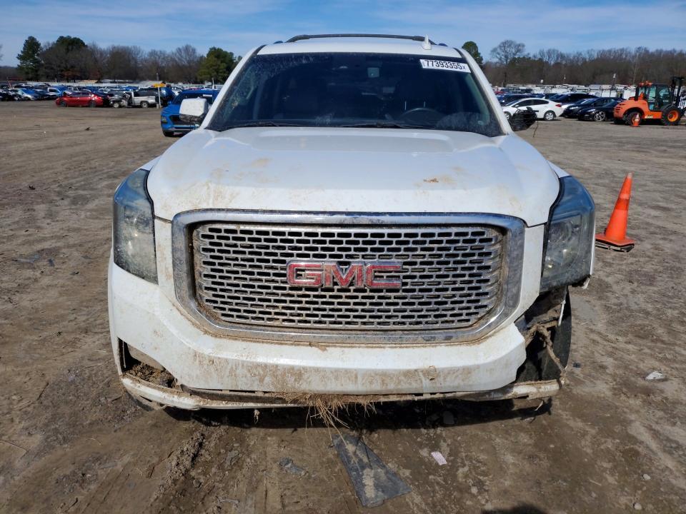 2017 GMC Yukon slt